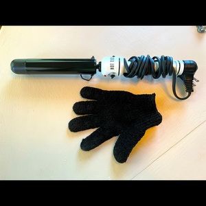 Hot Tools Curling Wand 1 1/2 inches